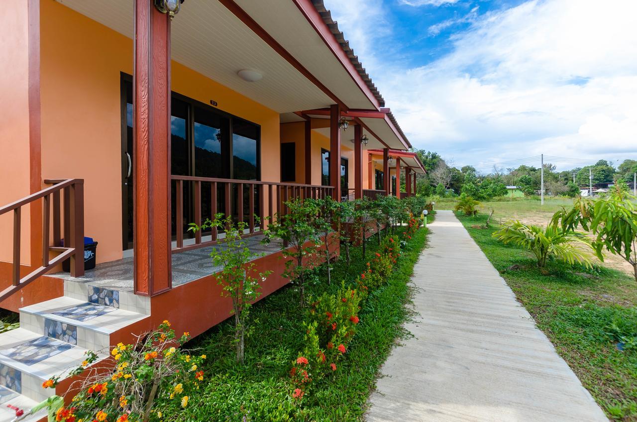Toongyoong Longbeach Resort Sha Plus Ko Lanta Екстериор снимка